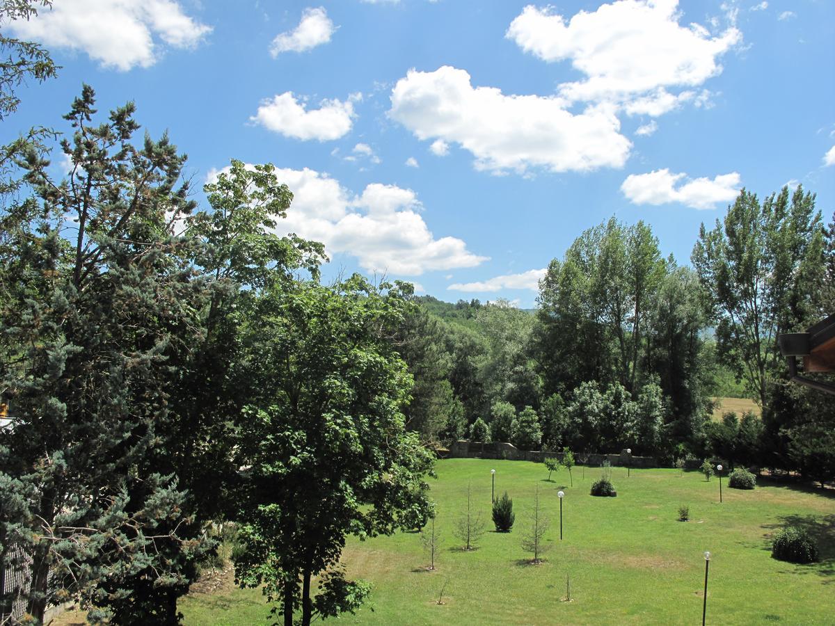 Hotel Ristorante La Nuova Fattoria Carsoli Exteriör bild