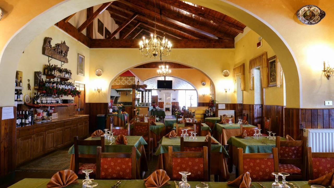 Hotel Ristorante La Nuova Fattoria Carsoli Exteriör bild